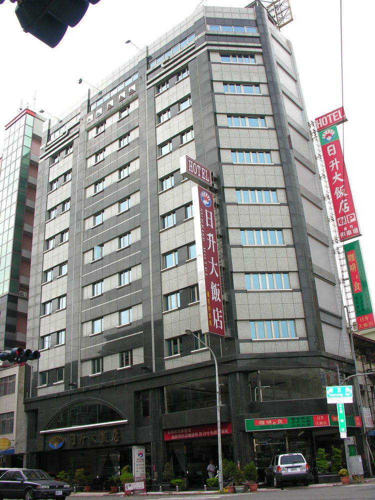 Sunrise Hotel Ταϊνάν Εξωτερικό φωτογραφία