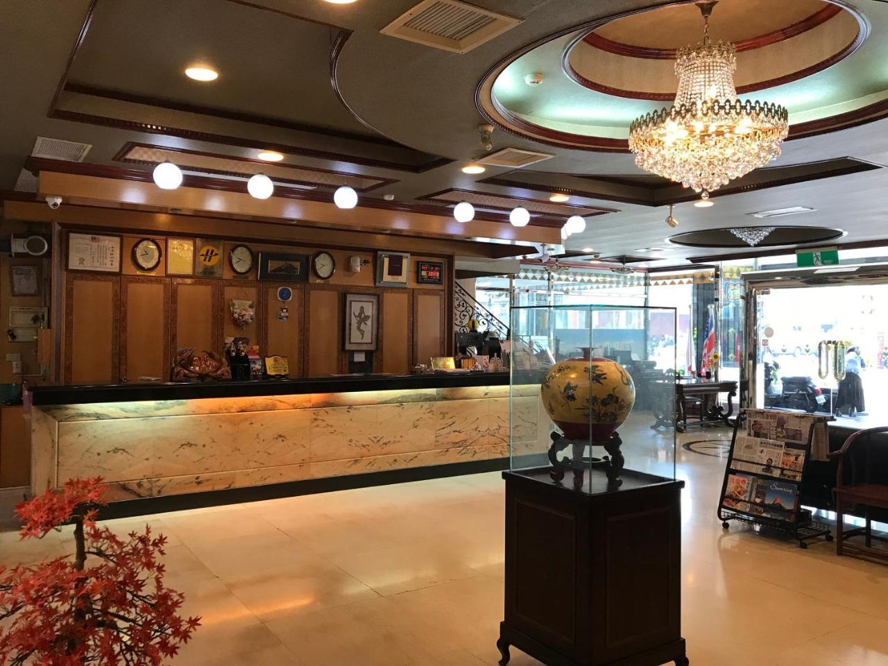 Sunrise Hotel Ταϊνάν Εξωτερικό φωτογραφία