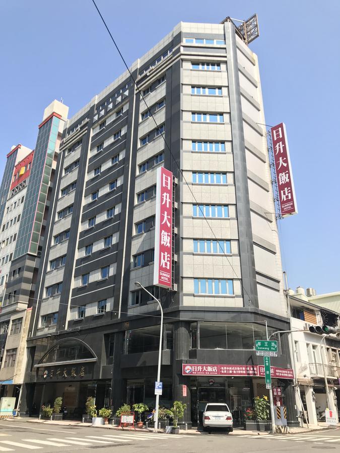 Sunrise Hotel Ταϊνάν Εξωτερικό φωτογραφία